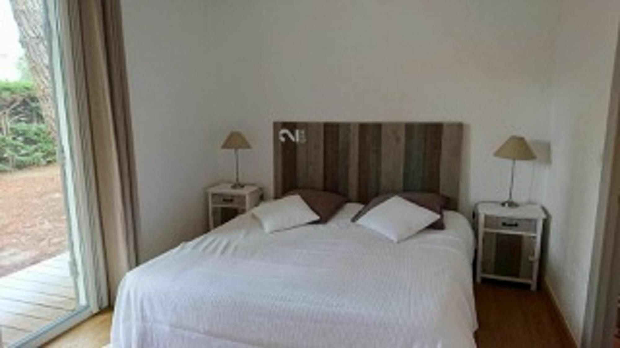 House With 4 Rooms In Arcachon With Enclosed Garden Exterior photo